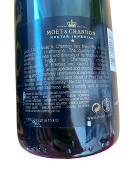 Champagne Moet Chandon...